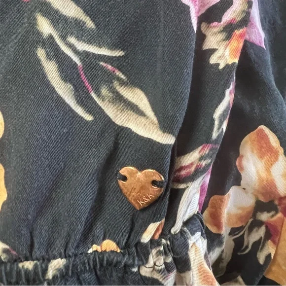 Kendall & Kylie Floral Cut Out Midi Dress - Picture 4 of 6